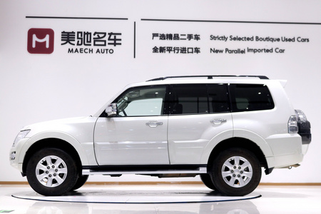 鹤壁二手三菱帕杰罗 2020款 3.0L 豪华越野版
